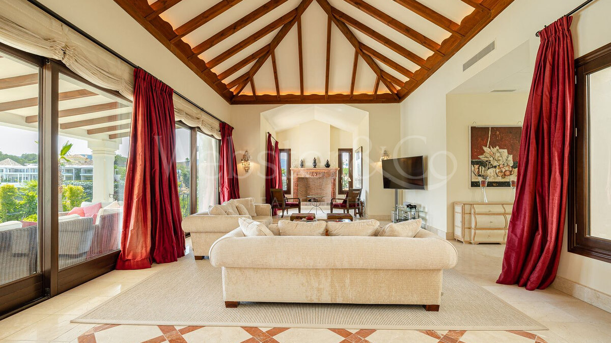 Villa Isla - Frontline Golf in La Zagaleta