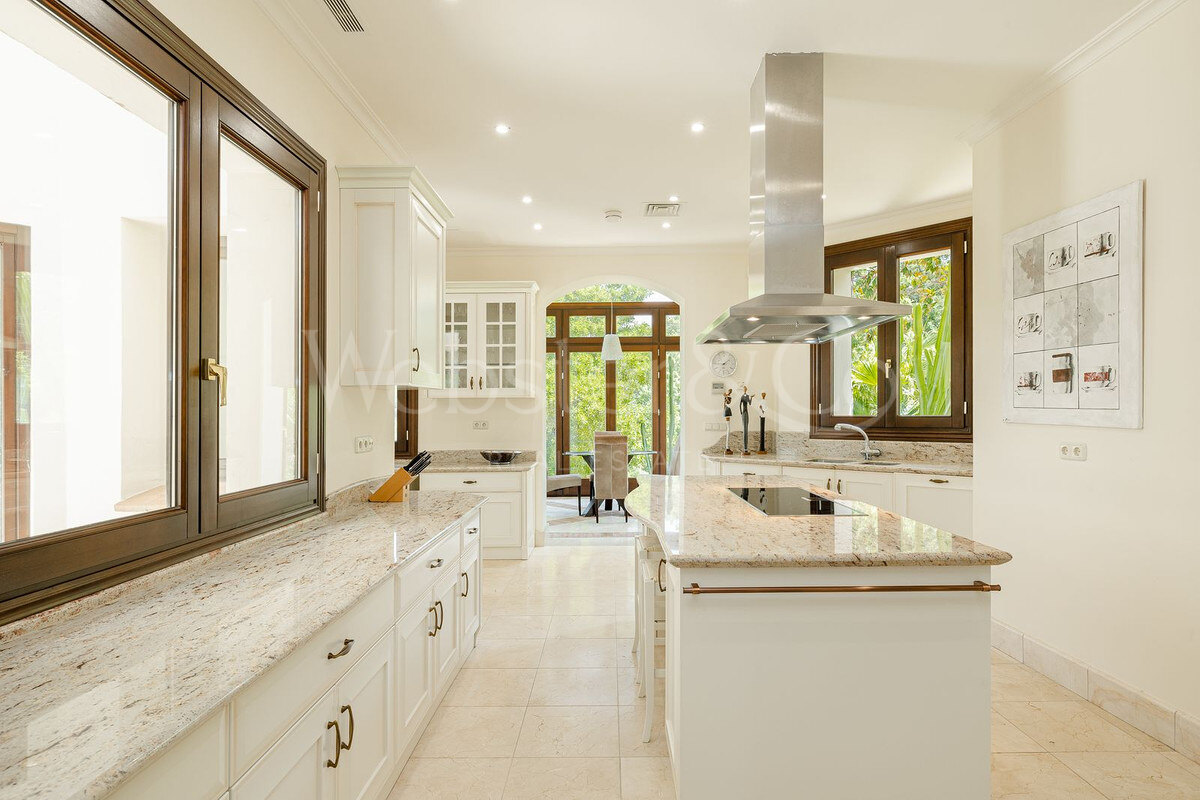 Villa Isla - Frontline Golf in La Zagaleta