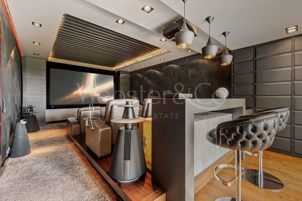 Villa Majestic - Traditional Estate in La Zagaleta