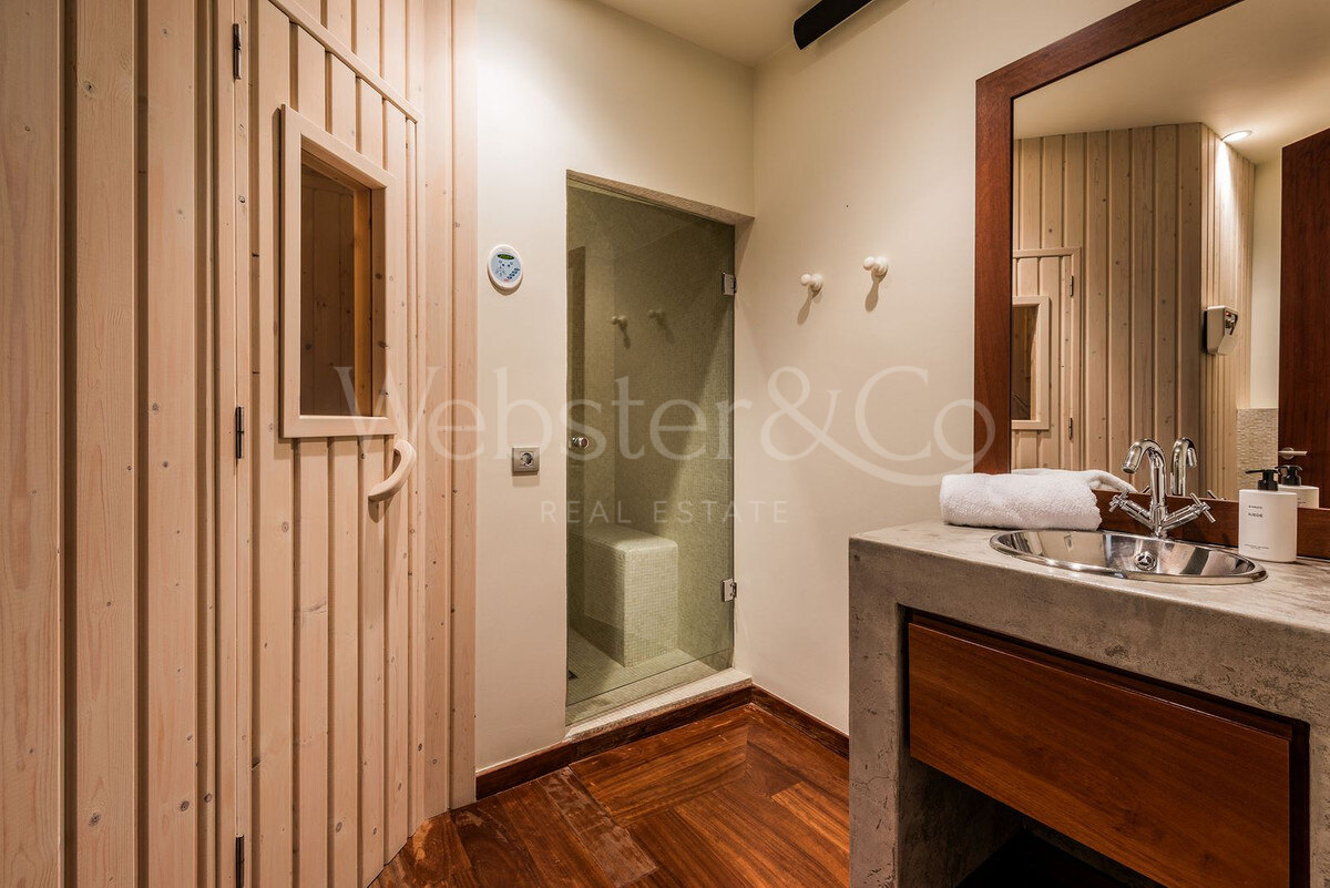 Villa Majestic - Traditional Estate in La Zagaleta