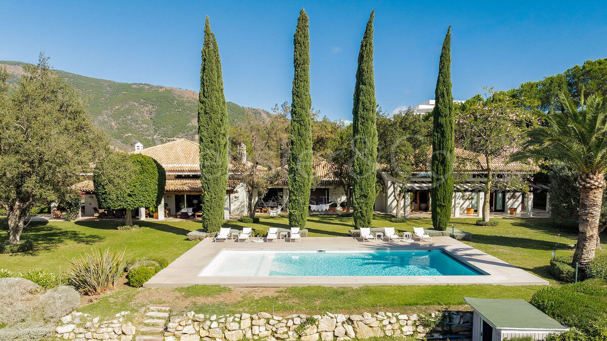 Villa Majestic - Traditional Estate in La Zagaleta