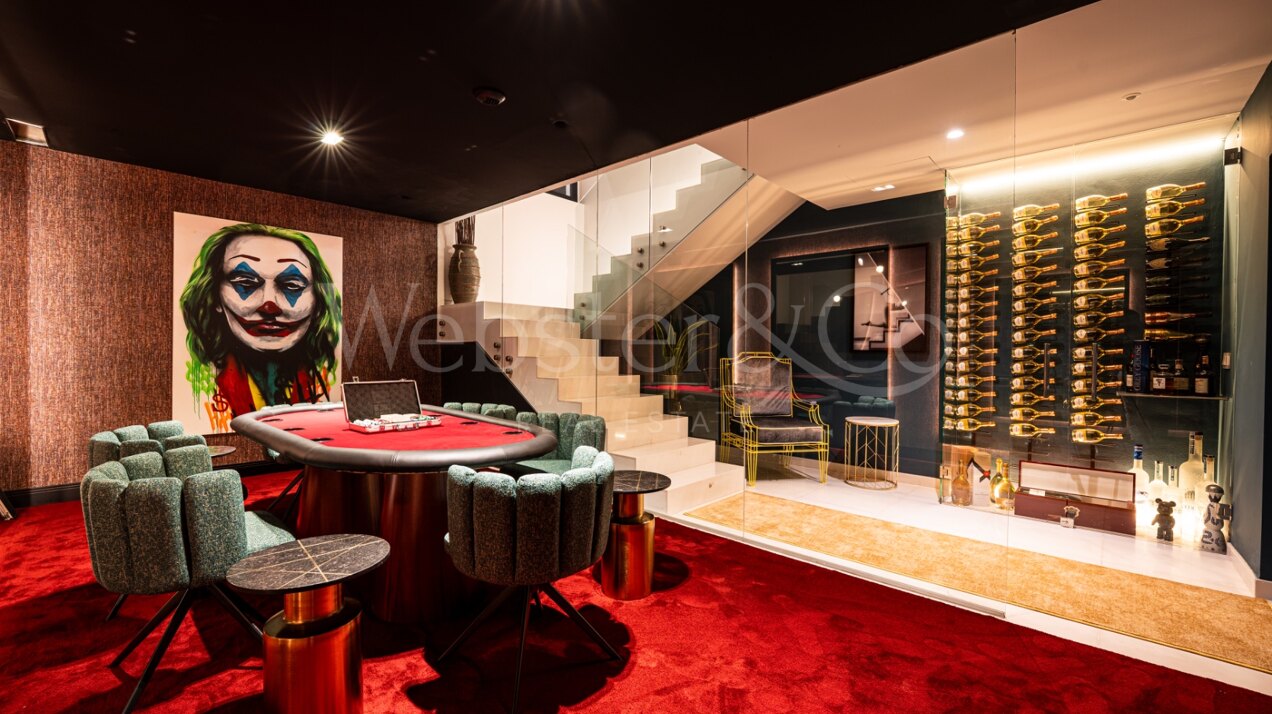 Villa Bond - Utmost Luxury in Nueva Andalucía