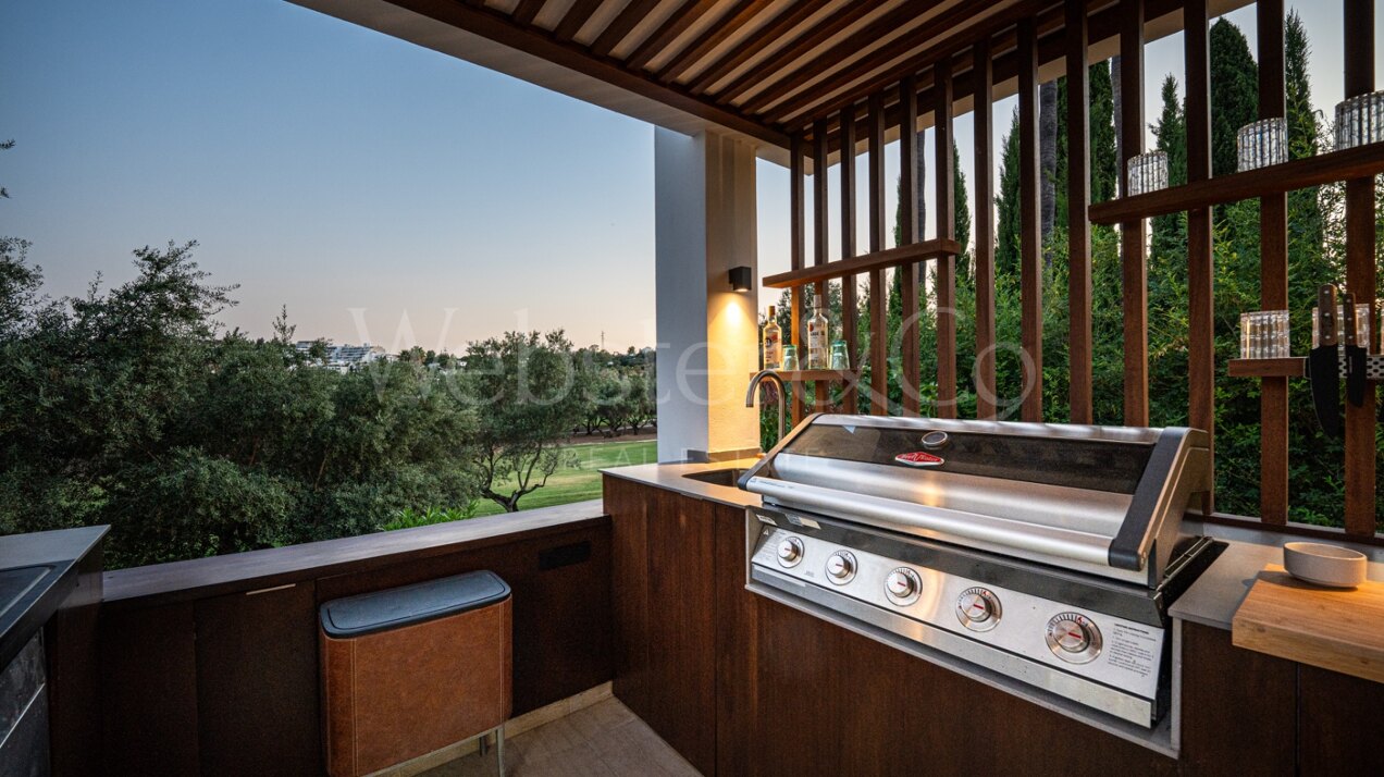 Villa Bond - Utmost Luxury in Nueva Andalucía