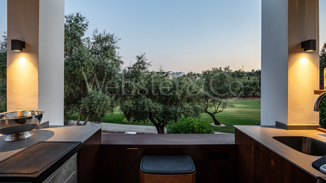 Villa Bond - Utmost Luxury in Nueva Andalucía