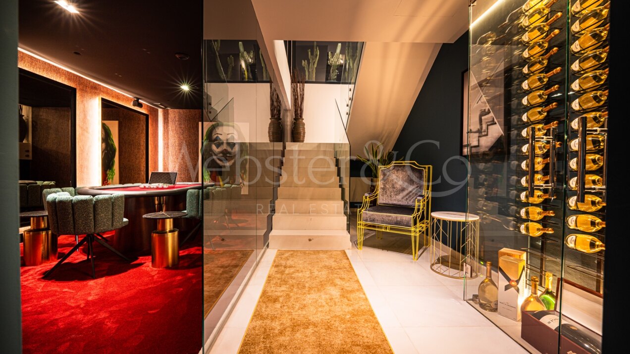 Villa Bond - Utmost Luxury in Nueva Andalucía