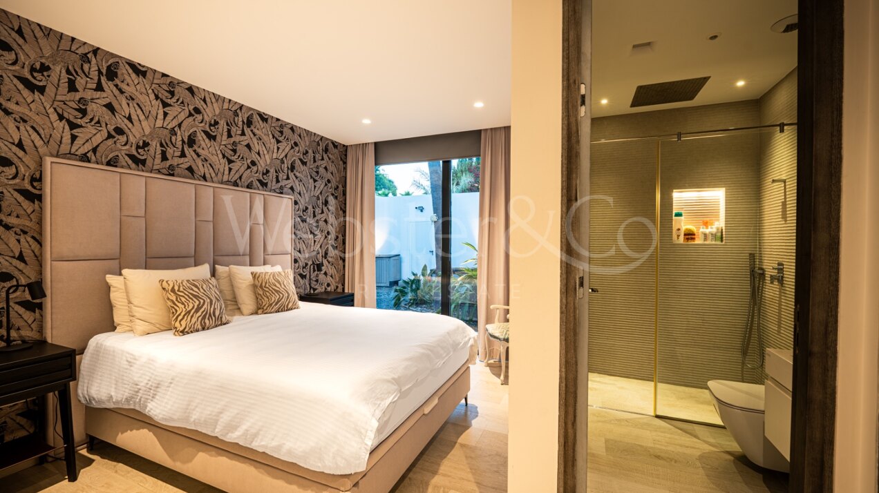 Villa Bond - Utmost Luxury in Nueva Andalucía