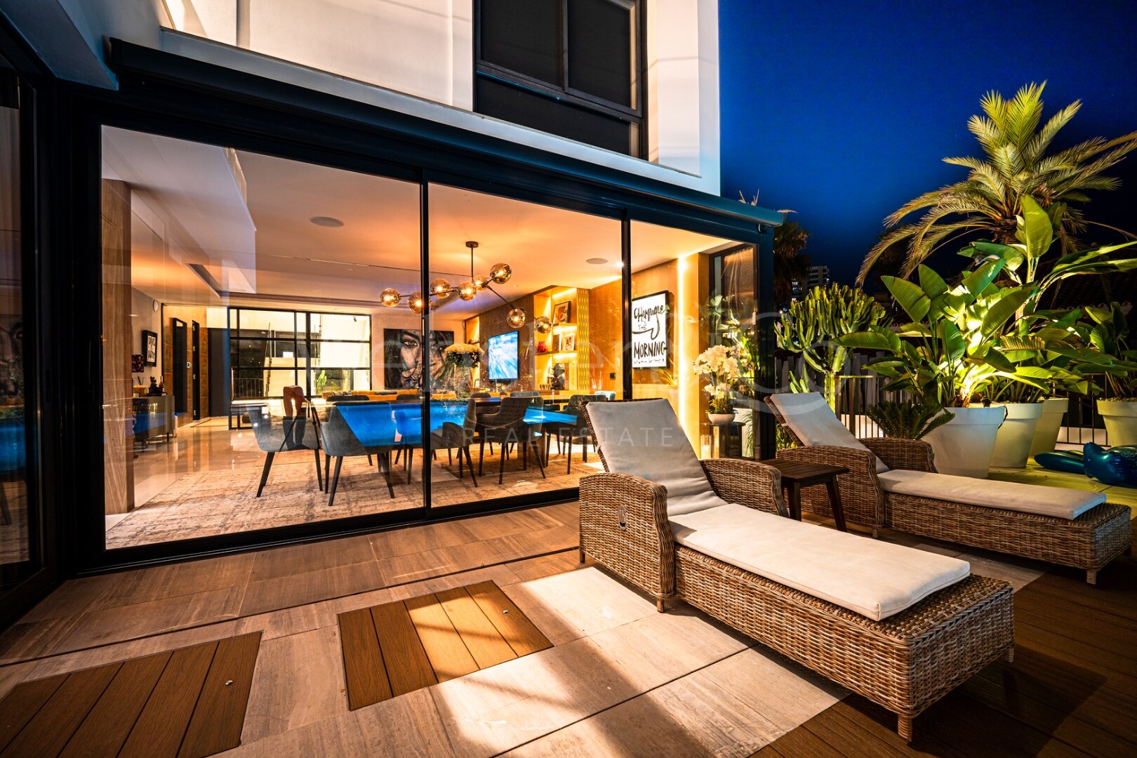 Villa Bond - Utmost Luxury in Nueva Andalucía