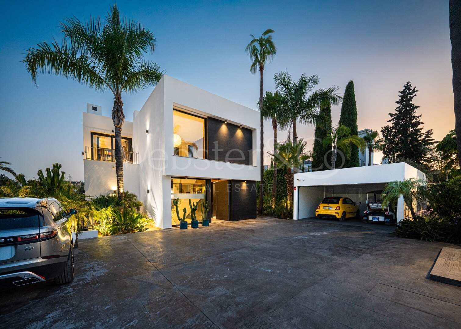 Villa Bond - Utmost Luxury in Nueva Andalucía