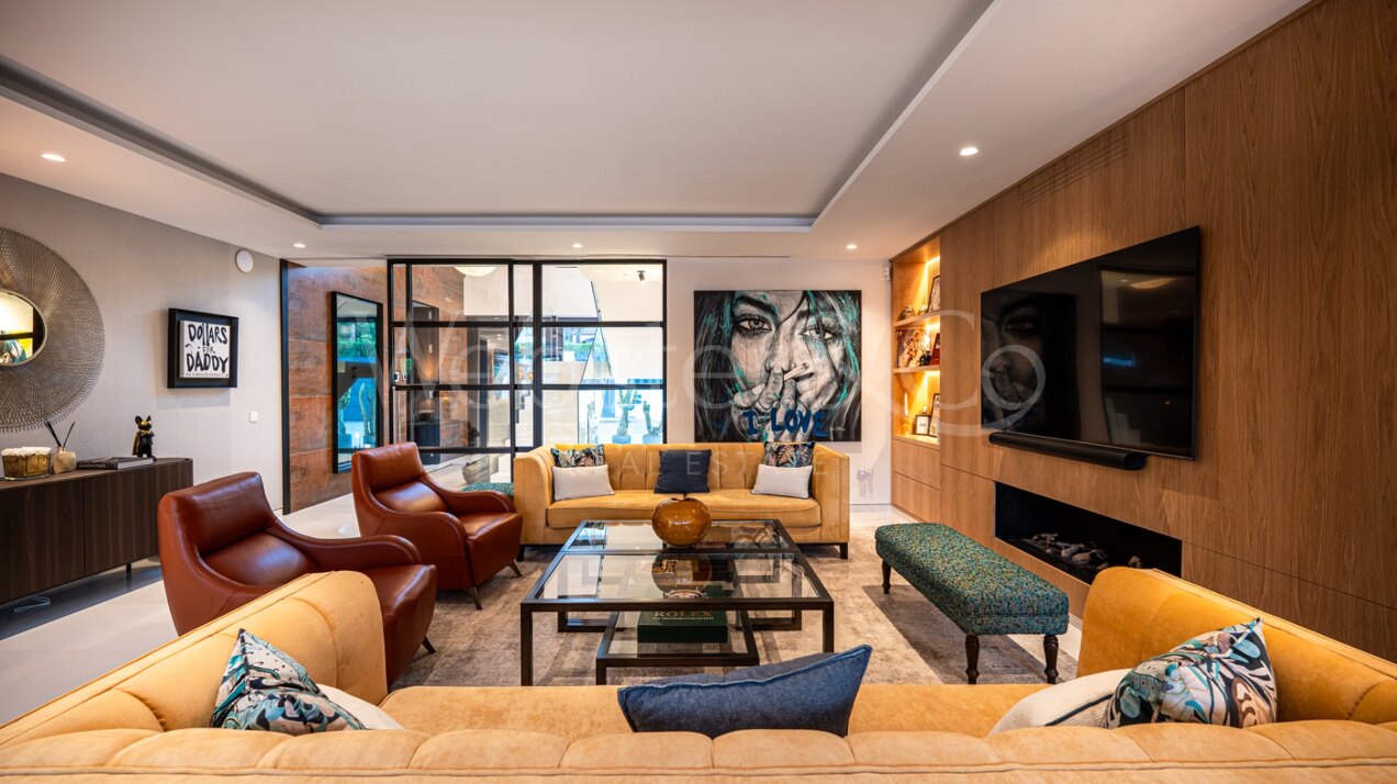 Villa Bond - Utmost Luxury in Nueva Andalucía