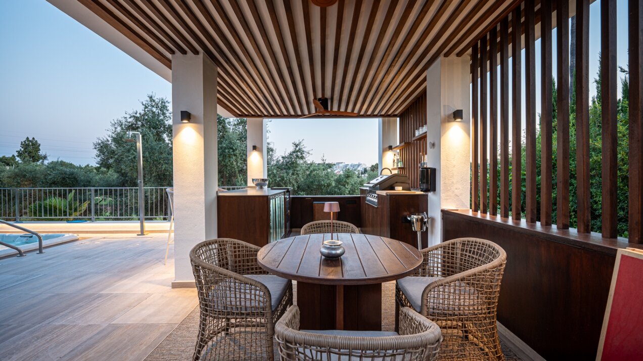 Villa Bond - Utmost Luxury in Nueva Andalucía