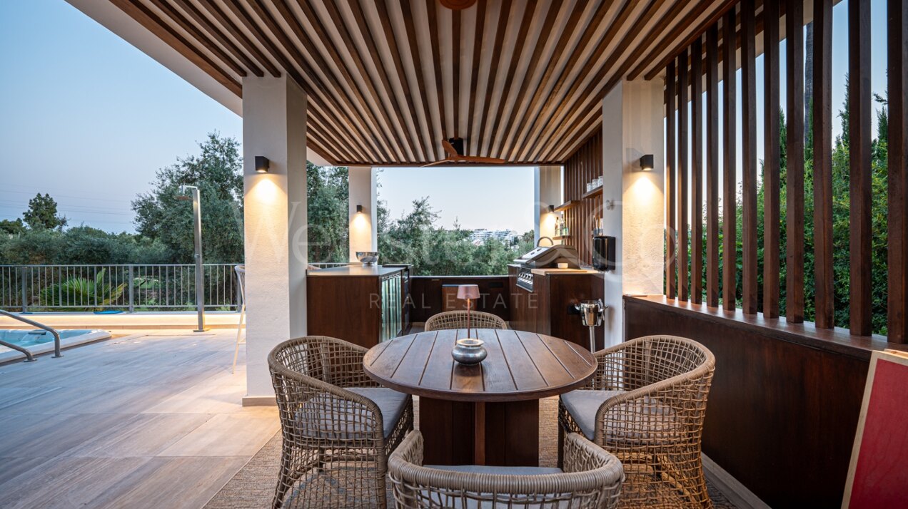 Villa Bond - Utmost Luxury in Nueva Andalucía