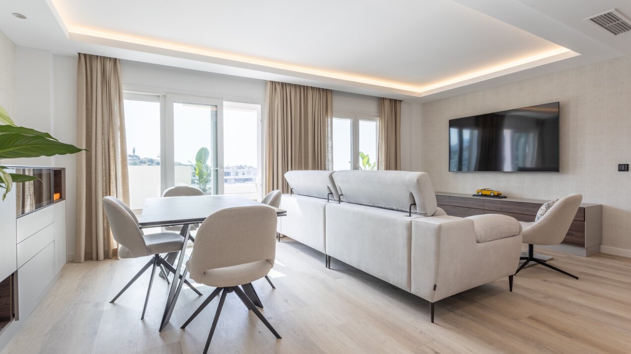 Refined coastal living at its finest in this penthouse