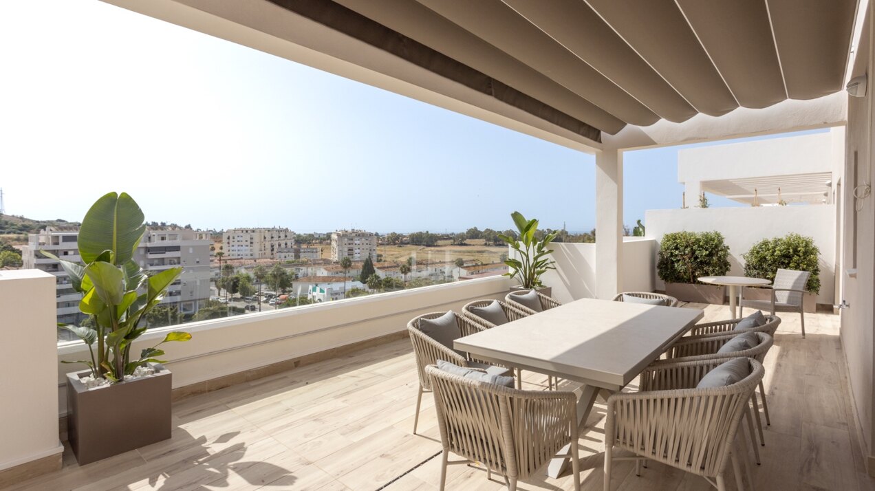 Refined coastal living at its finest in this penthouse