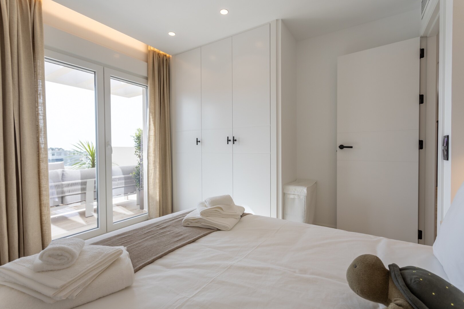 Refined coastal living at its finest in this penthouse