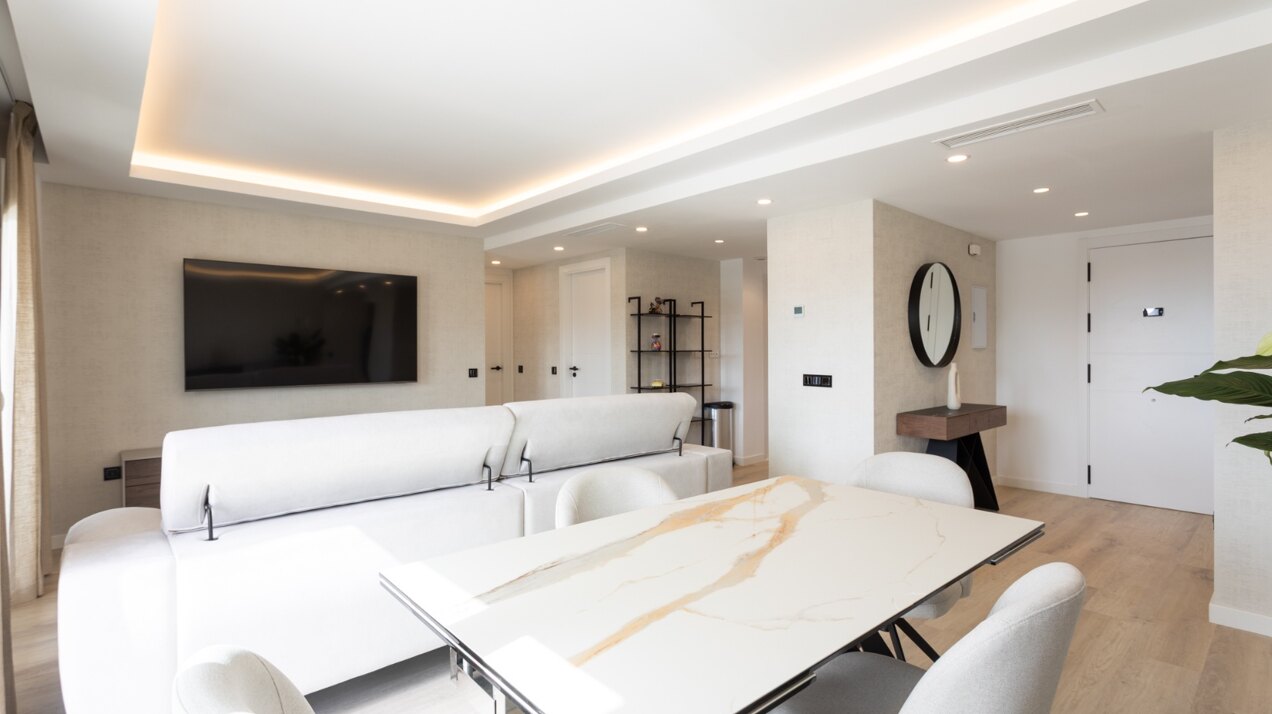 Refined coastal living at its finest in this penthouse