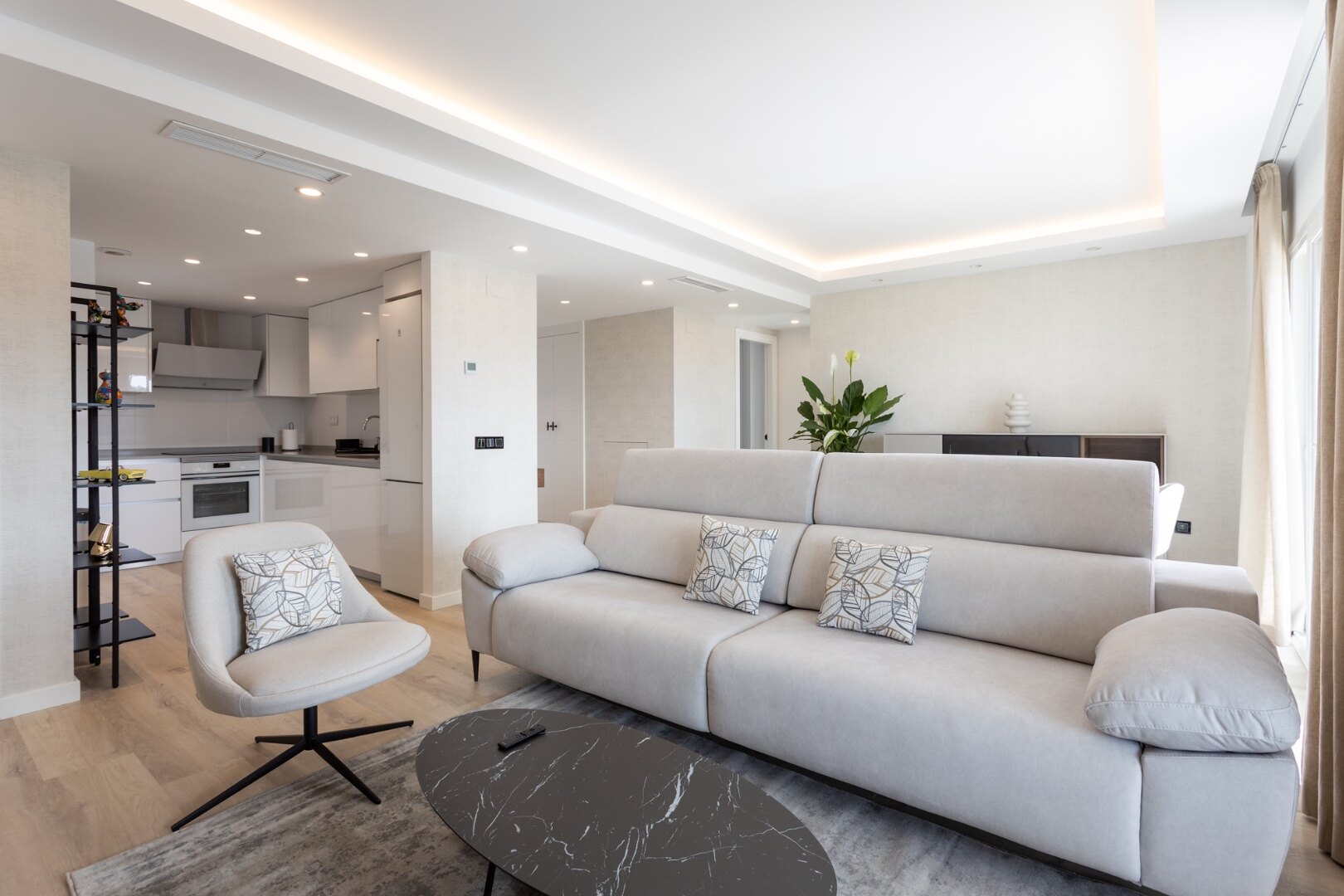 Refined coastal living at its finest in this penthouse