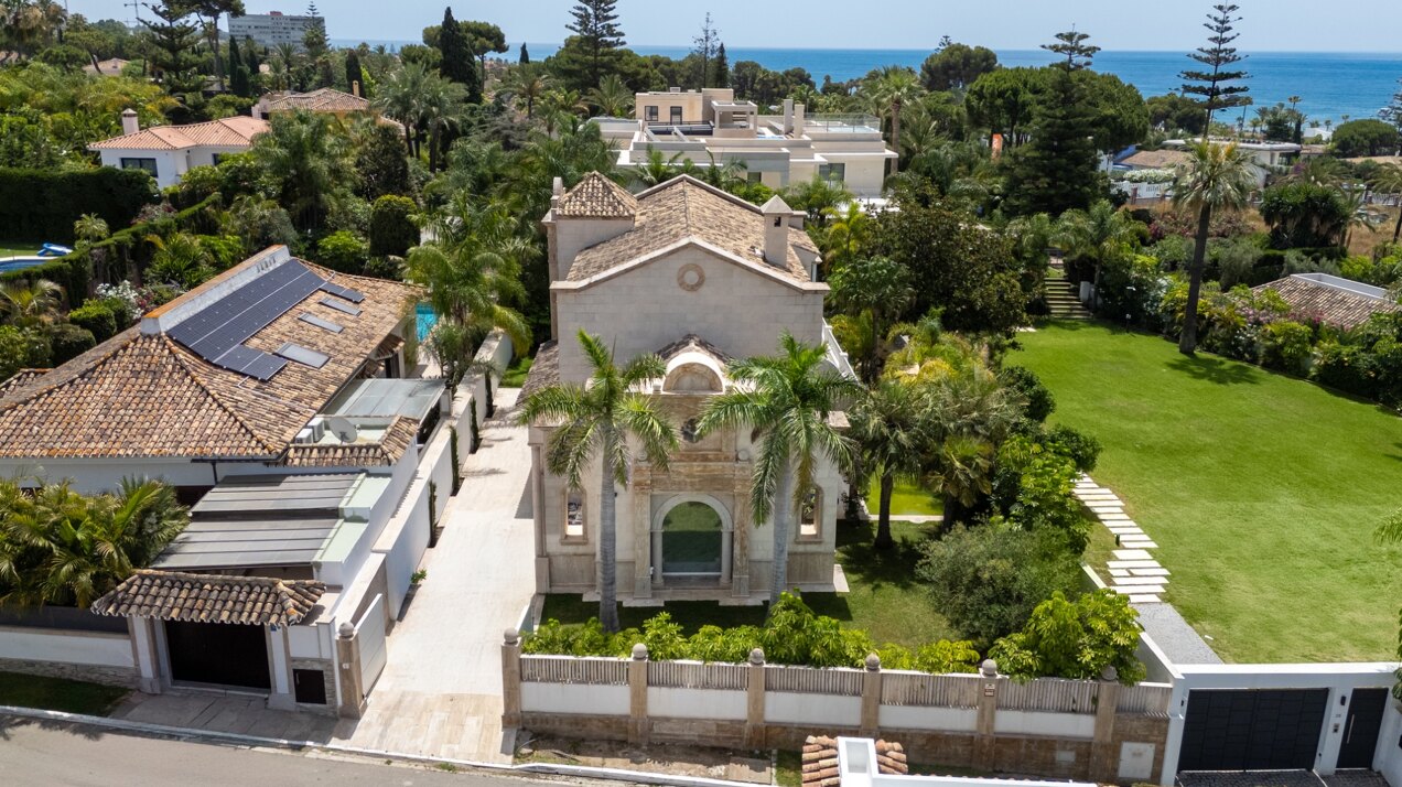 Una obra maestra junto al mar de arte, arquitectura y lujo