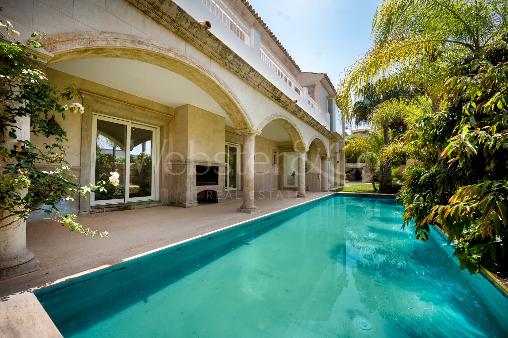 Villa Roma - Classical Elegance in Los Monteros