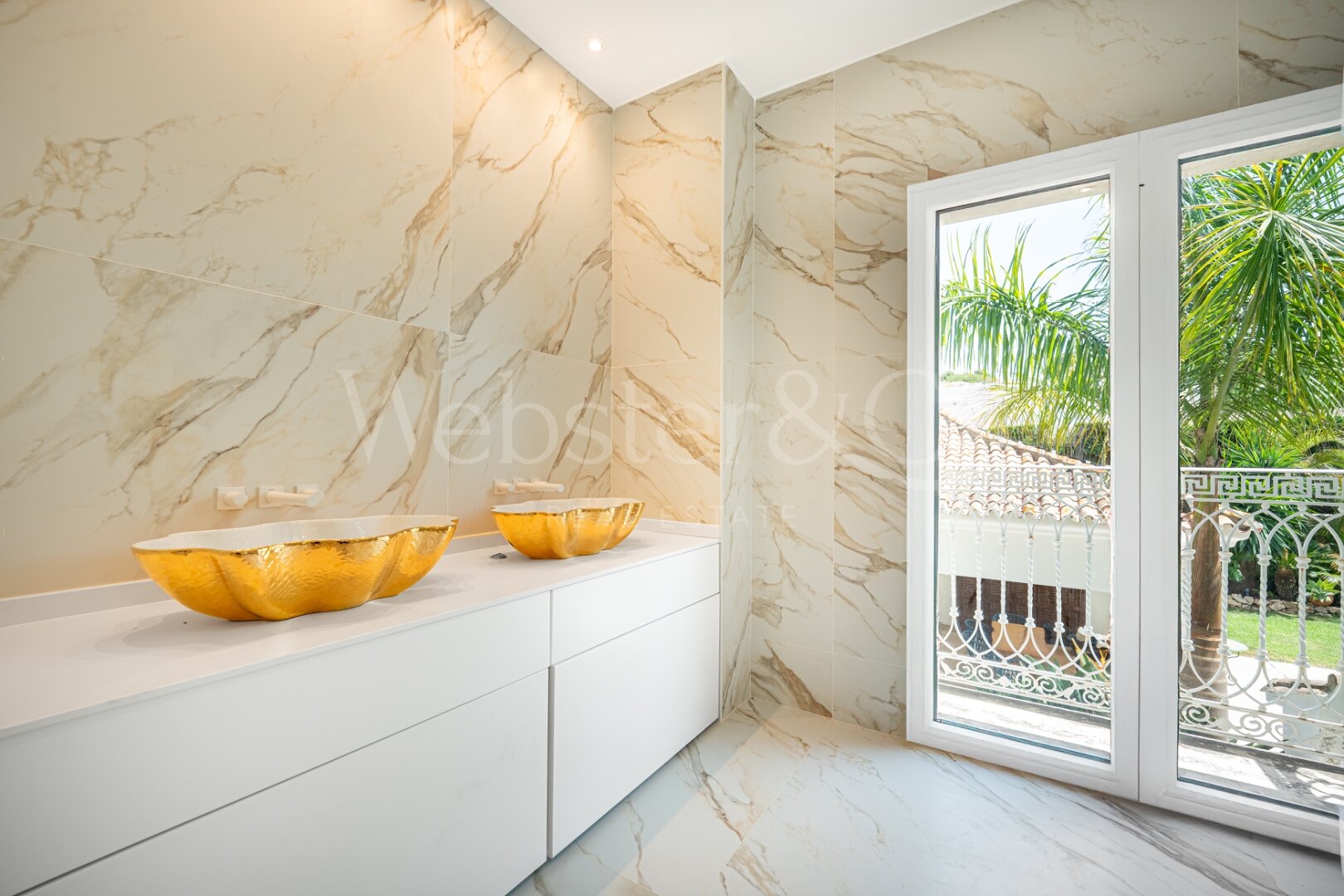 Villa Roma - Classical Elegance in Los Monteros