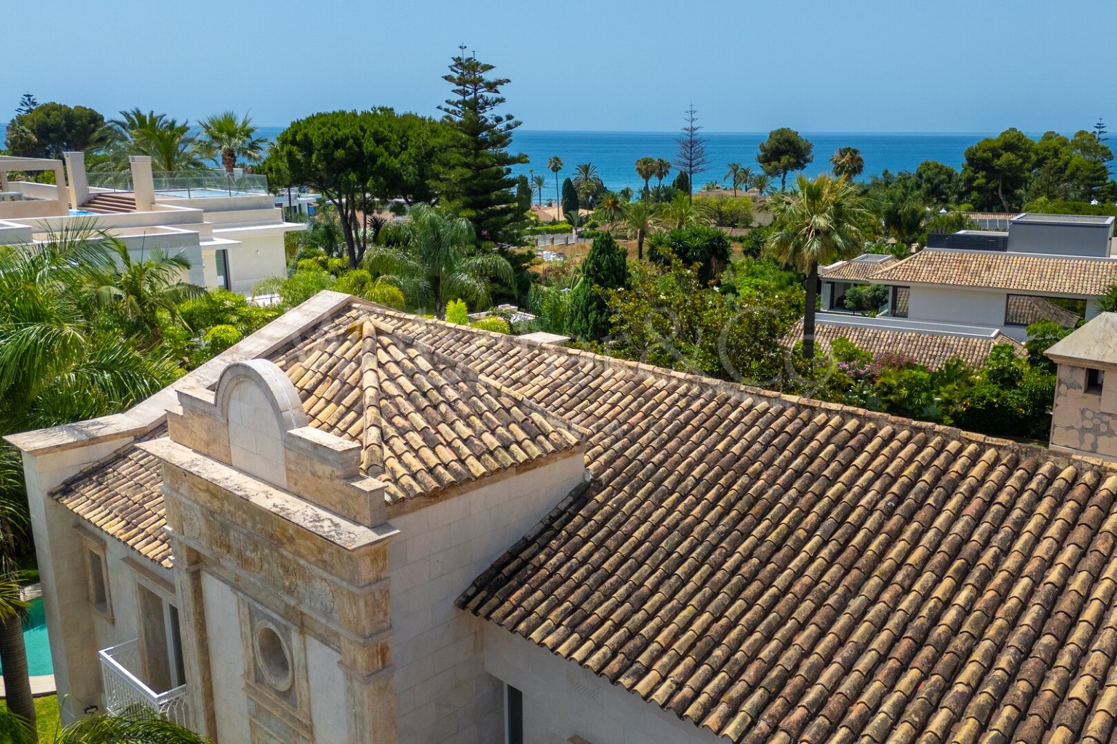 Villa Roma - Classical Elegance in Los Monteros