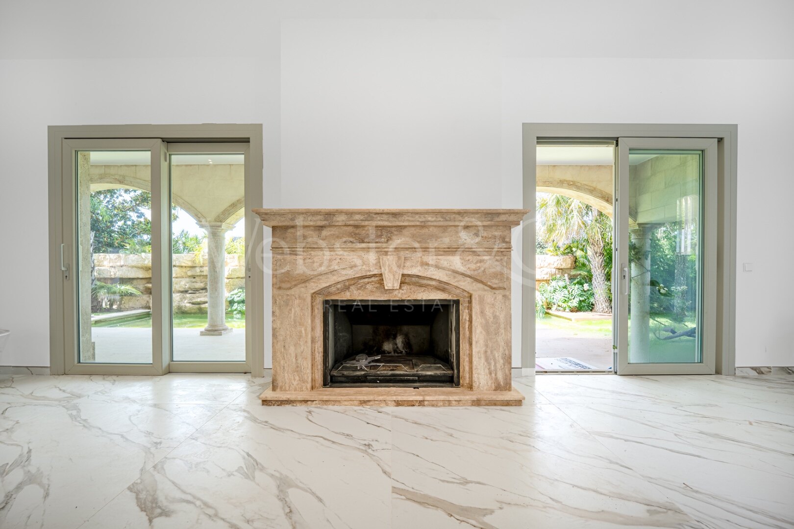 Villa Roma - Classical Elegance in Los Monteros