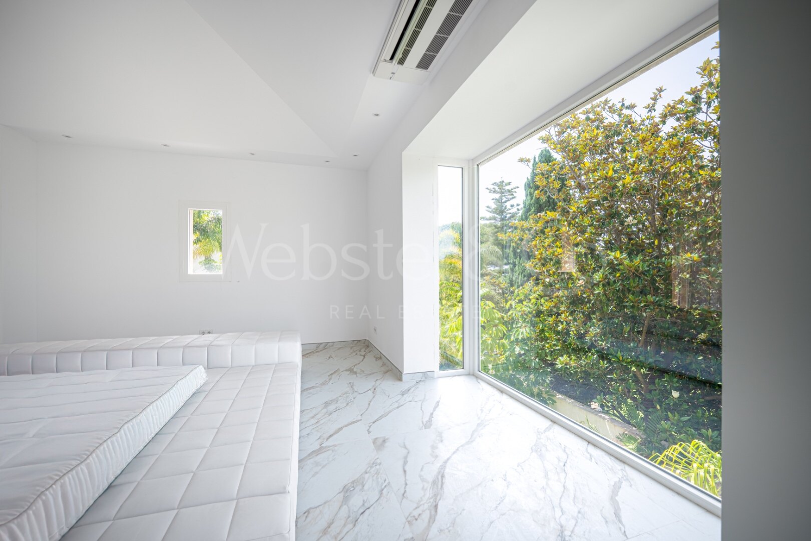 Villa Roma - Classical Elegance in Los Monteros