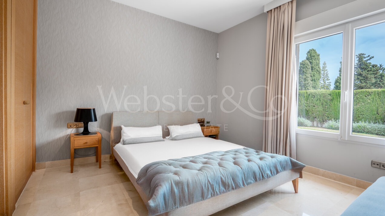 Villa Clara - Golf Front Home in Guadalmina Baja