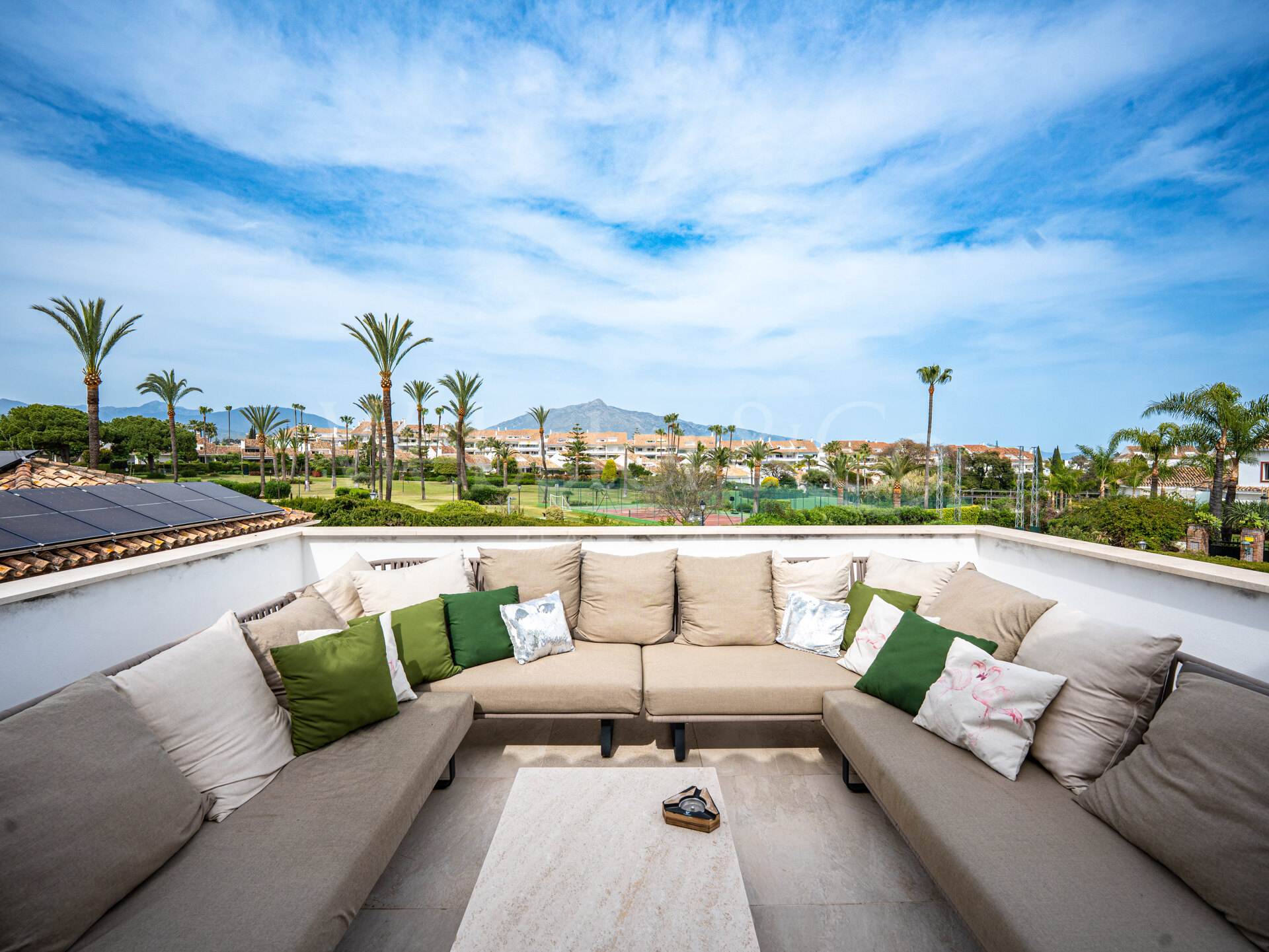 Villa Clara - Golf Front Home in Guadalmina Baja