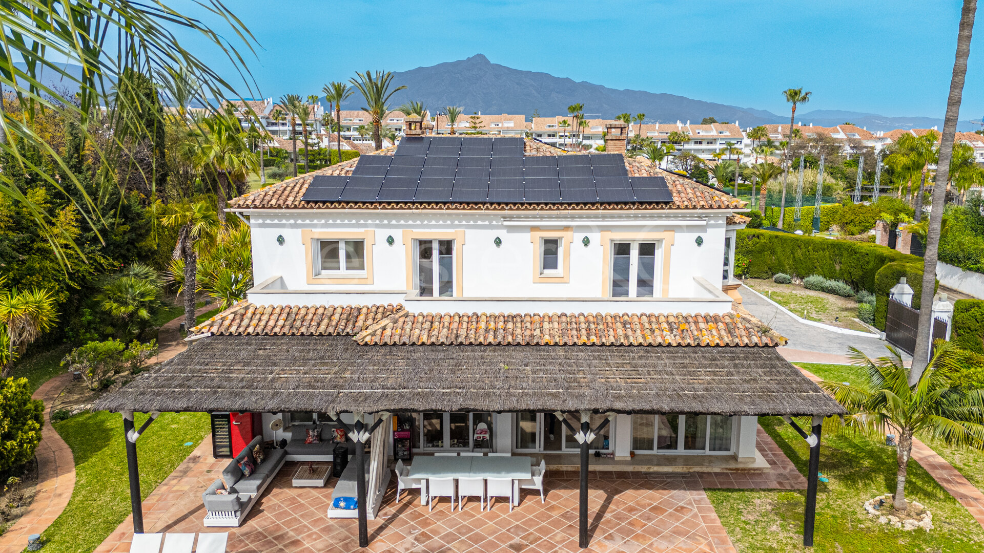 Villa Clara - Golf Front Home in Guadalmina Baja