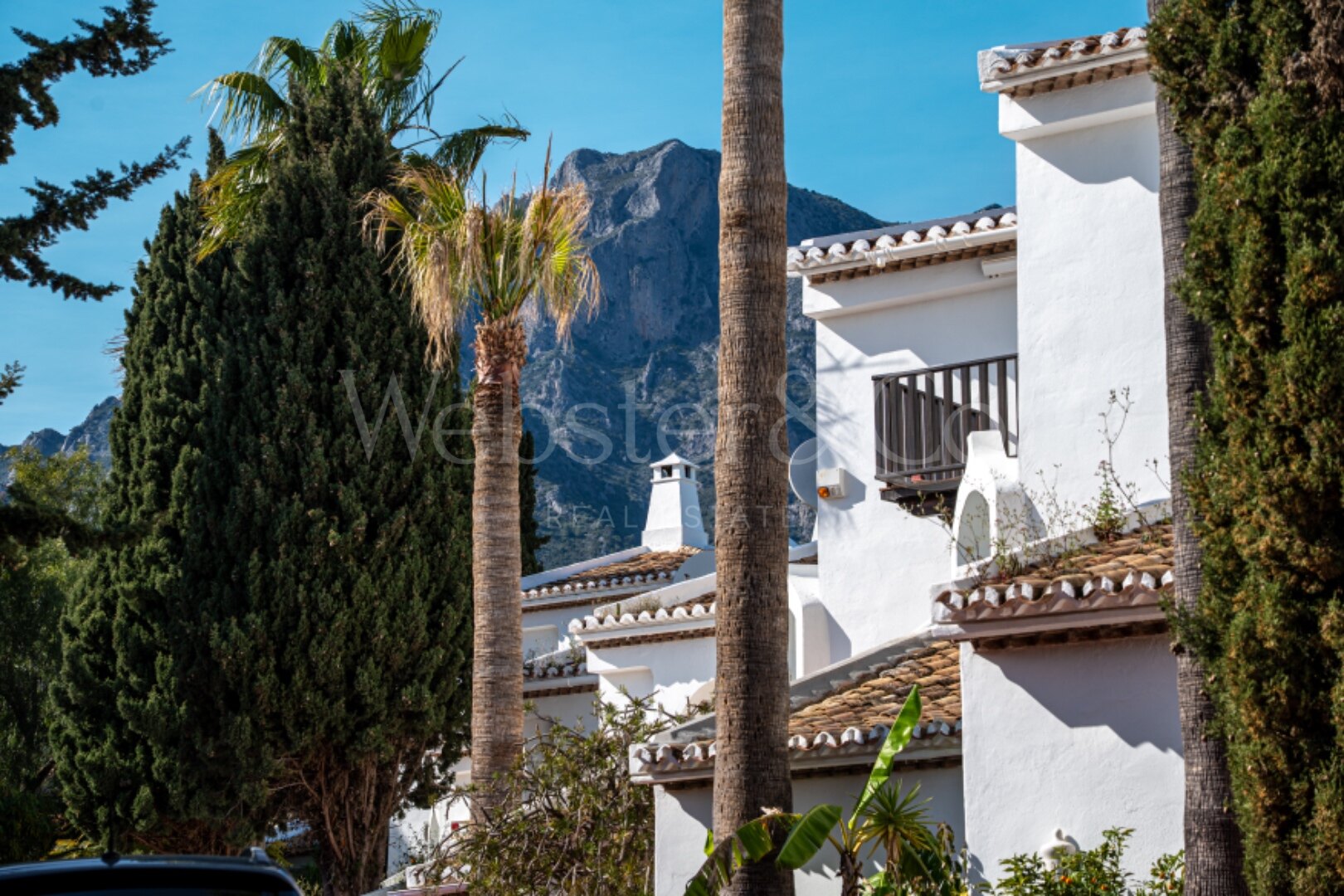 Casa Serenity - Townhouse in Camojan Blanco