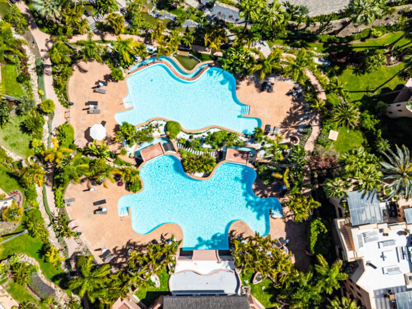 Apartment Mansion Club - Golden Mile Oasis