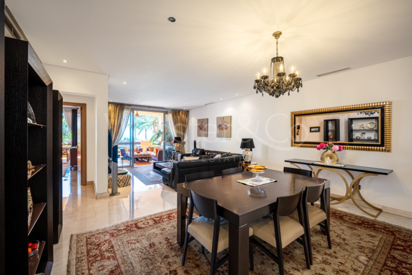 Apartment Mansion Club - Golden Mile Oasis