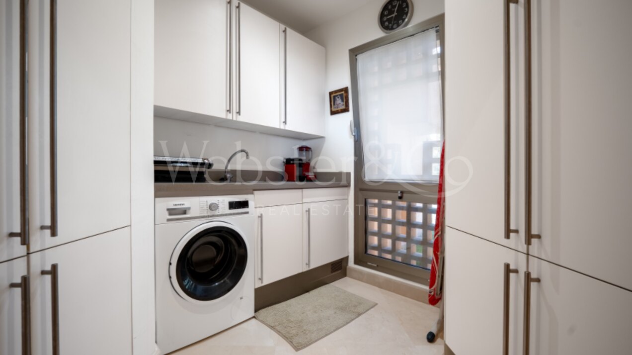 Apartment Mansion Club - Golden Mile Oasis