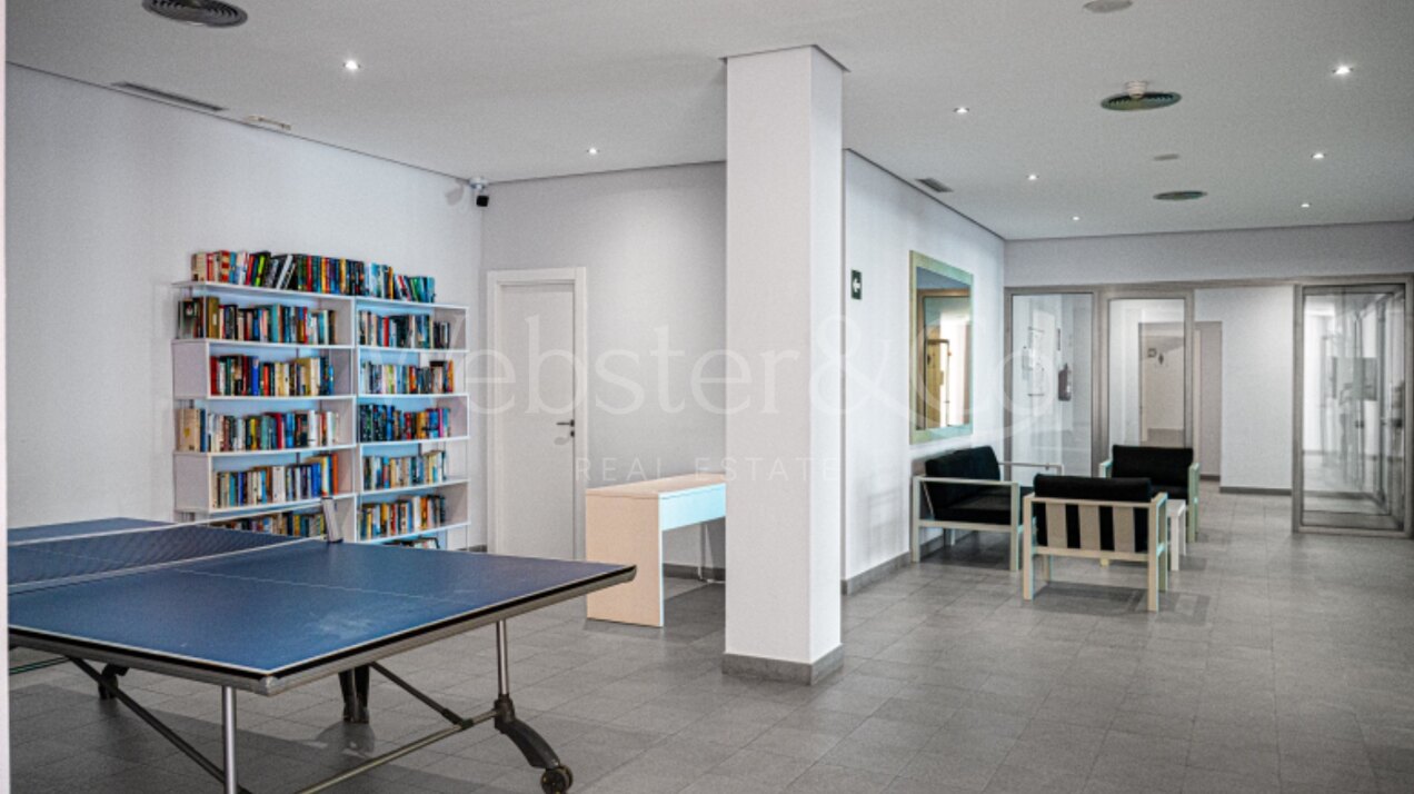 Apartment Mansion Club - Golden Mile Oasis