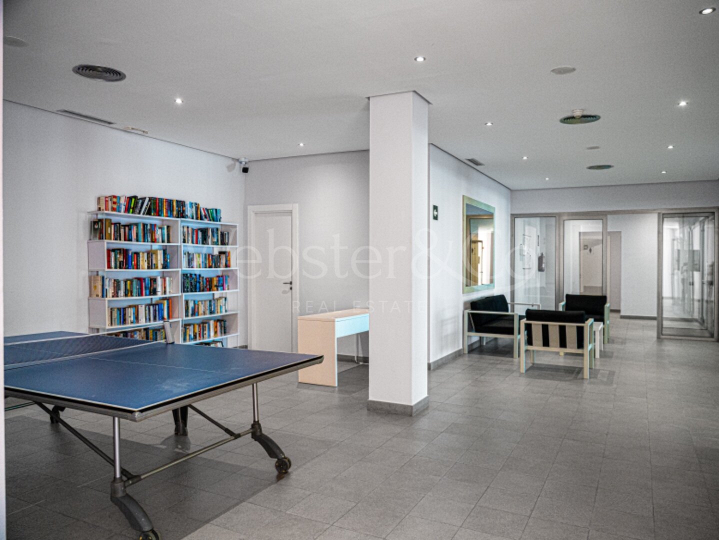 Apartment Mansion Club - Golden Mile Oasis