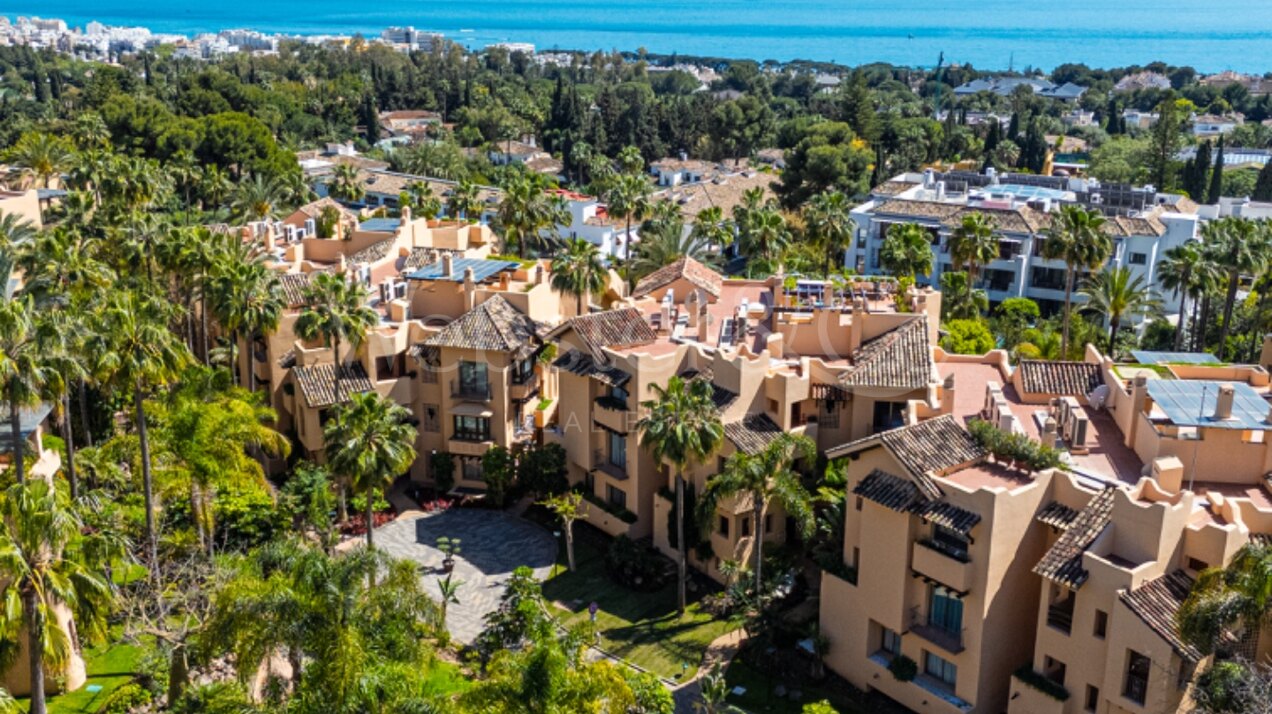 Apartment Mansion Club - Golden Mile Oasis