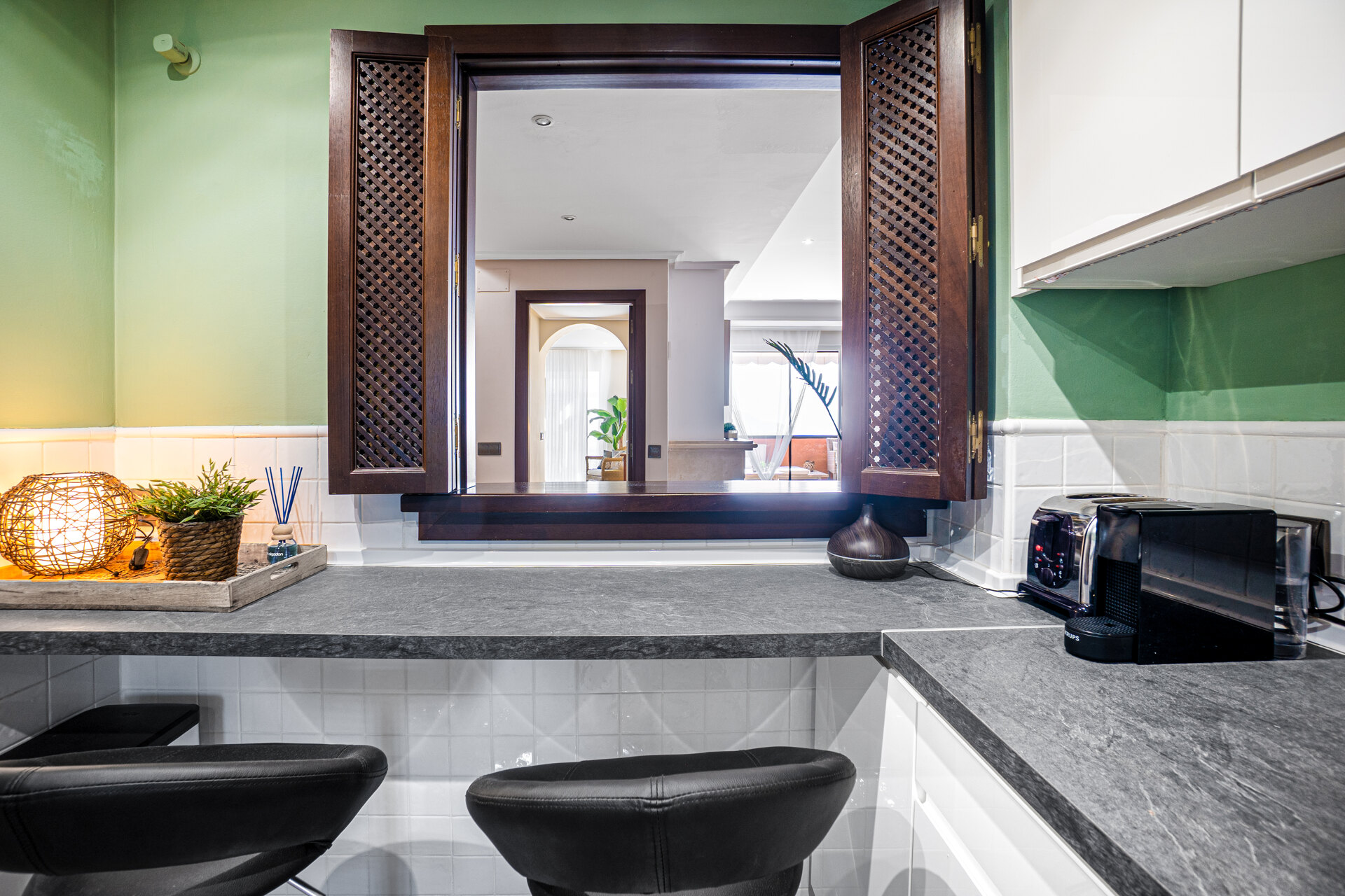 Dazzling 3 bedroom duplex penthouse with panoramic views sits within prestigious golf complex