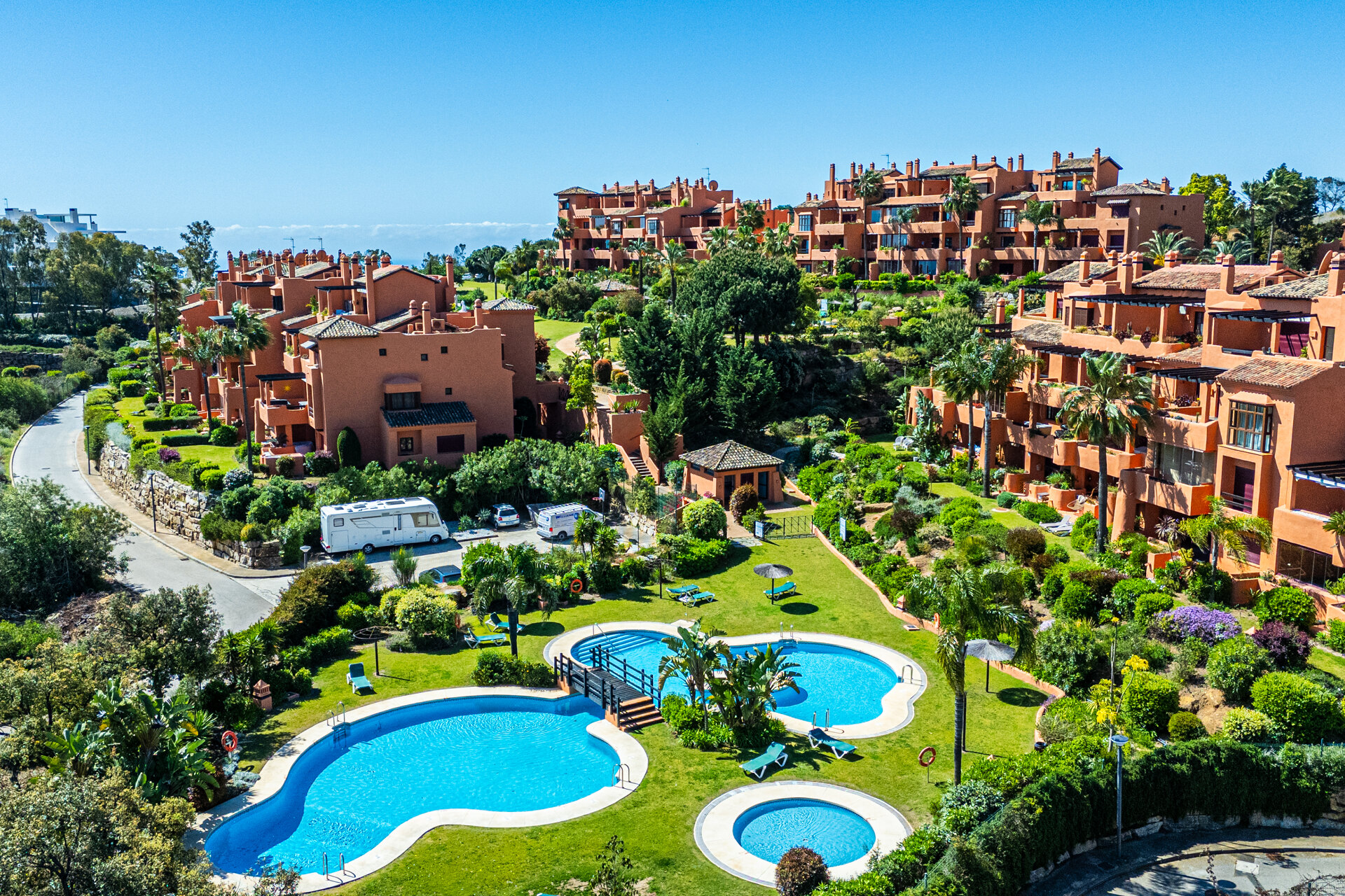 Dazzling 3 bedroom duplex penthouse with panoramic views sits within prestigious golf complex