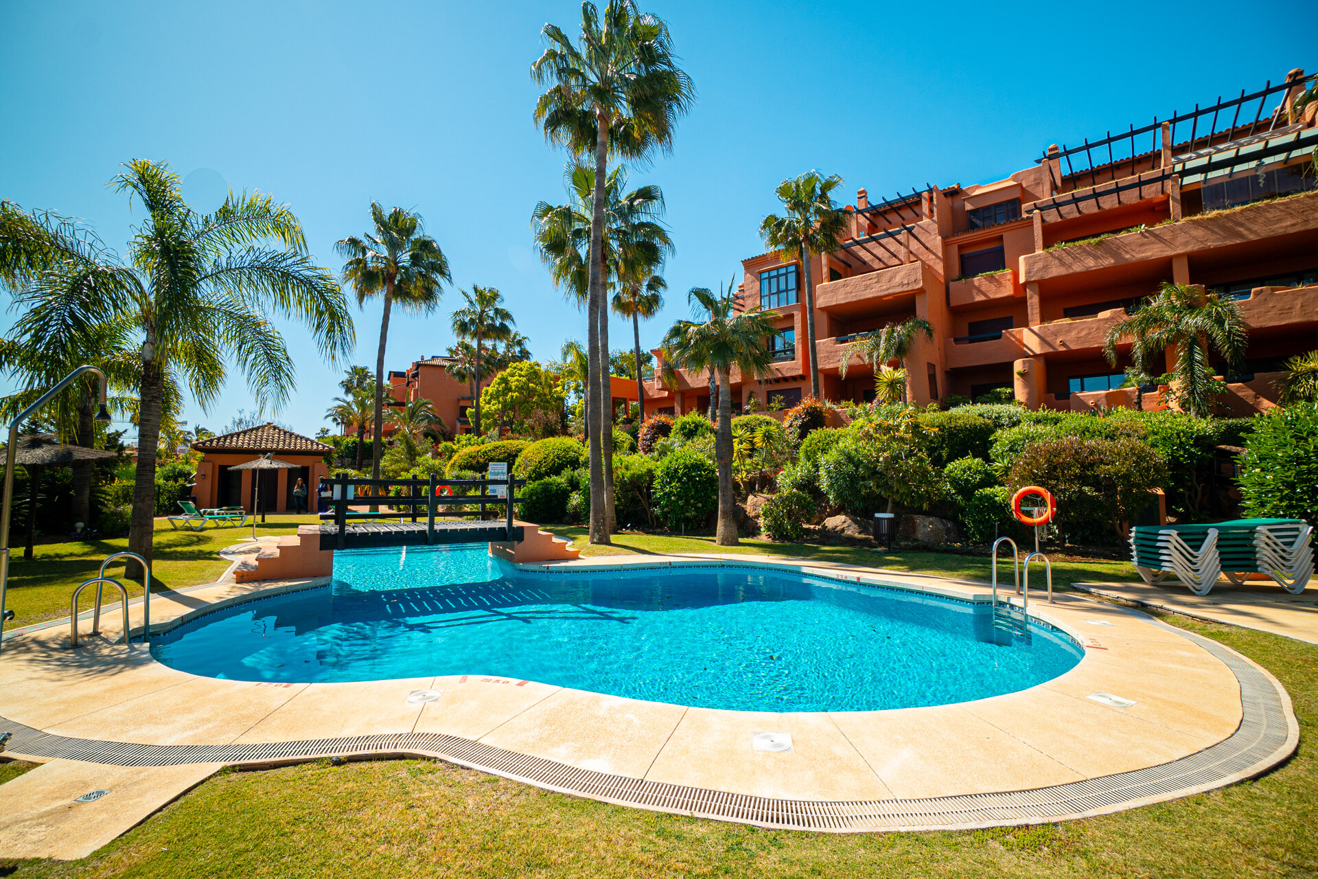 Dazzling 3 bedroom duplex penthouse with panoramic views sits within prestigious golf complex