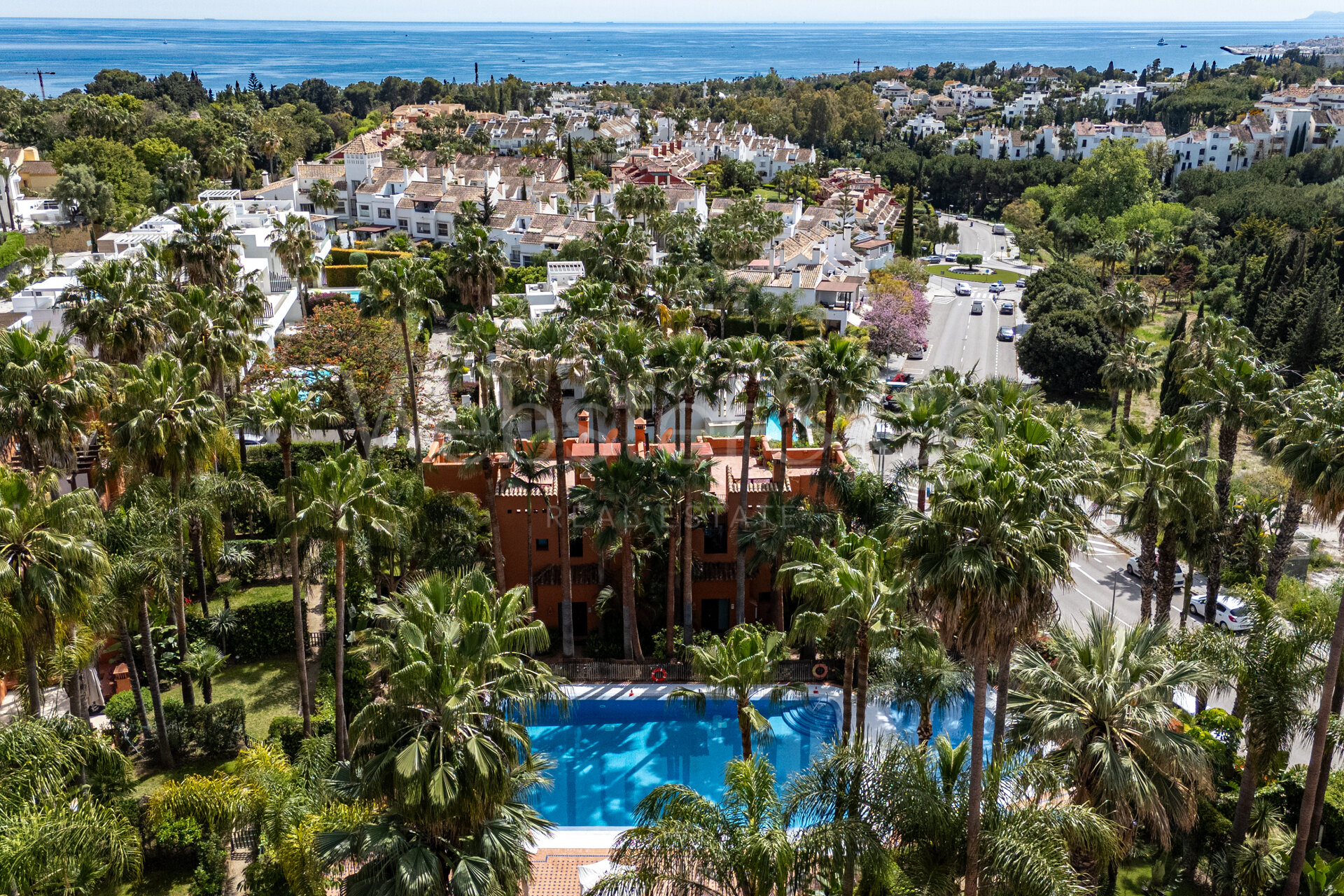 Townhouse Oasis – Exclusividad en Monte Marbella Club