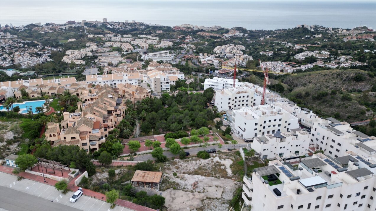 Fantastic plot with endless views of the Mediterranean Sea for sale in Benalmadena