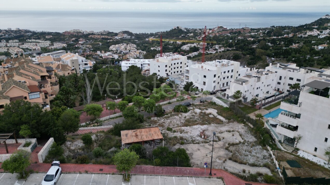 Plot in Benalmadena - Exquisite Views