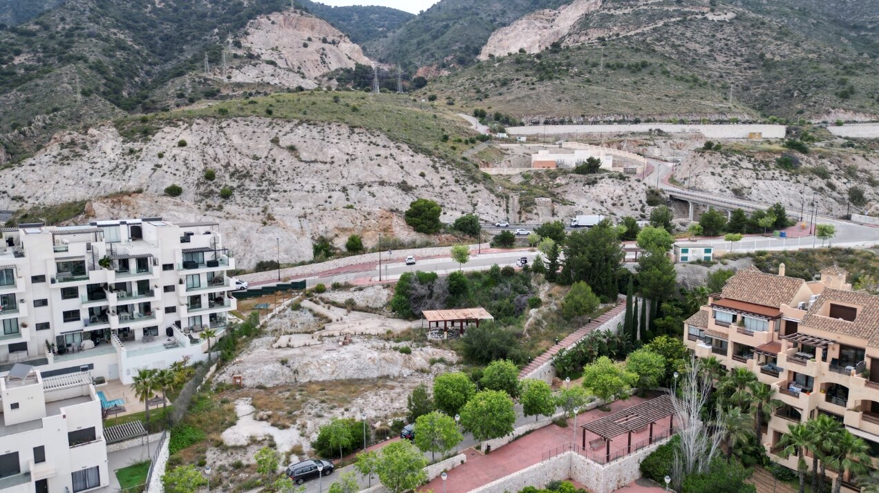 Fantastic plot with endless views of the Mediterranean Sea for sale in Benalmadena