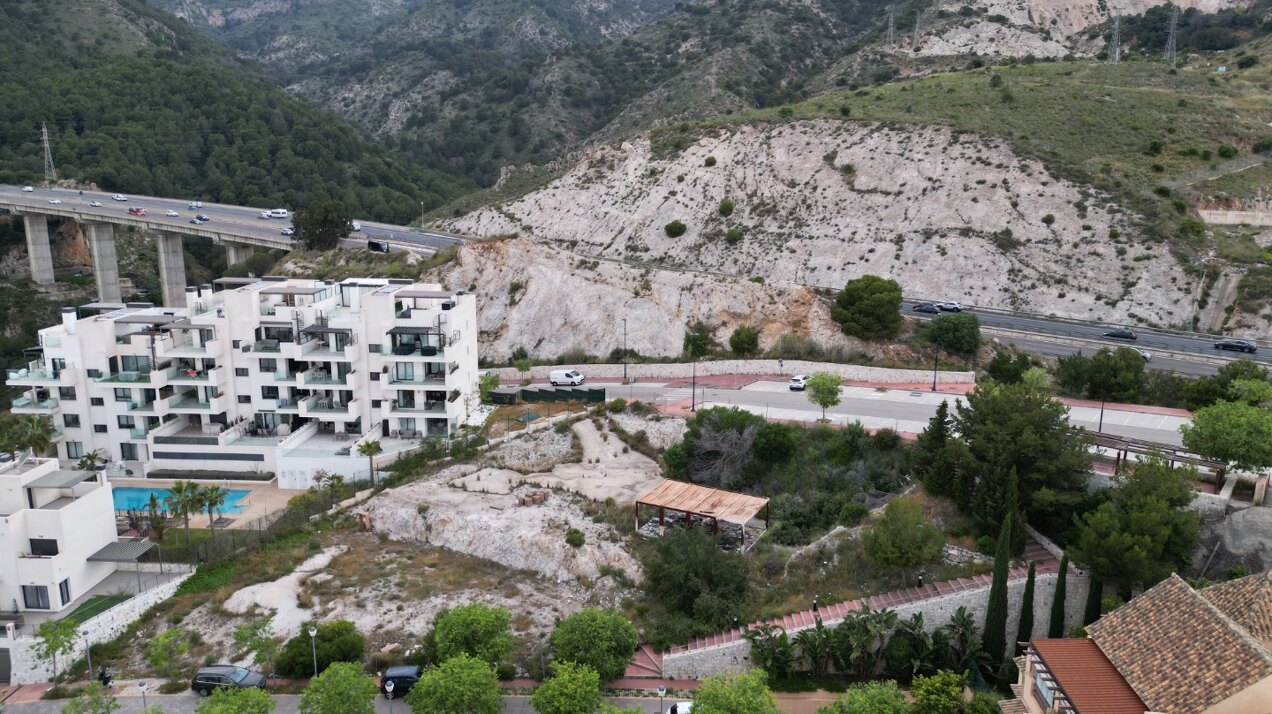 Fantastic plot with endless views of the Mediterranean Sea for sale in Benalmadena