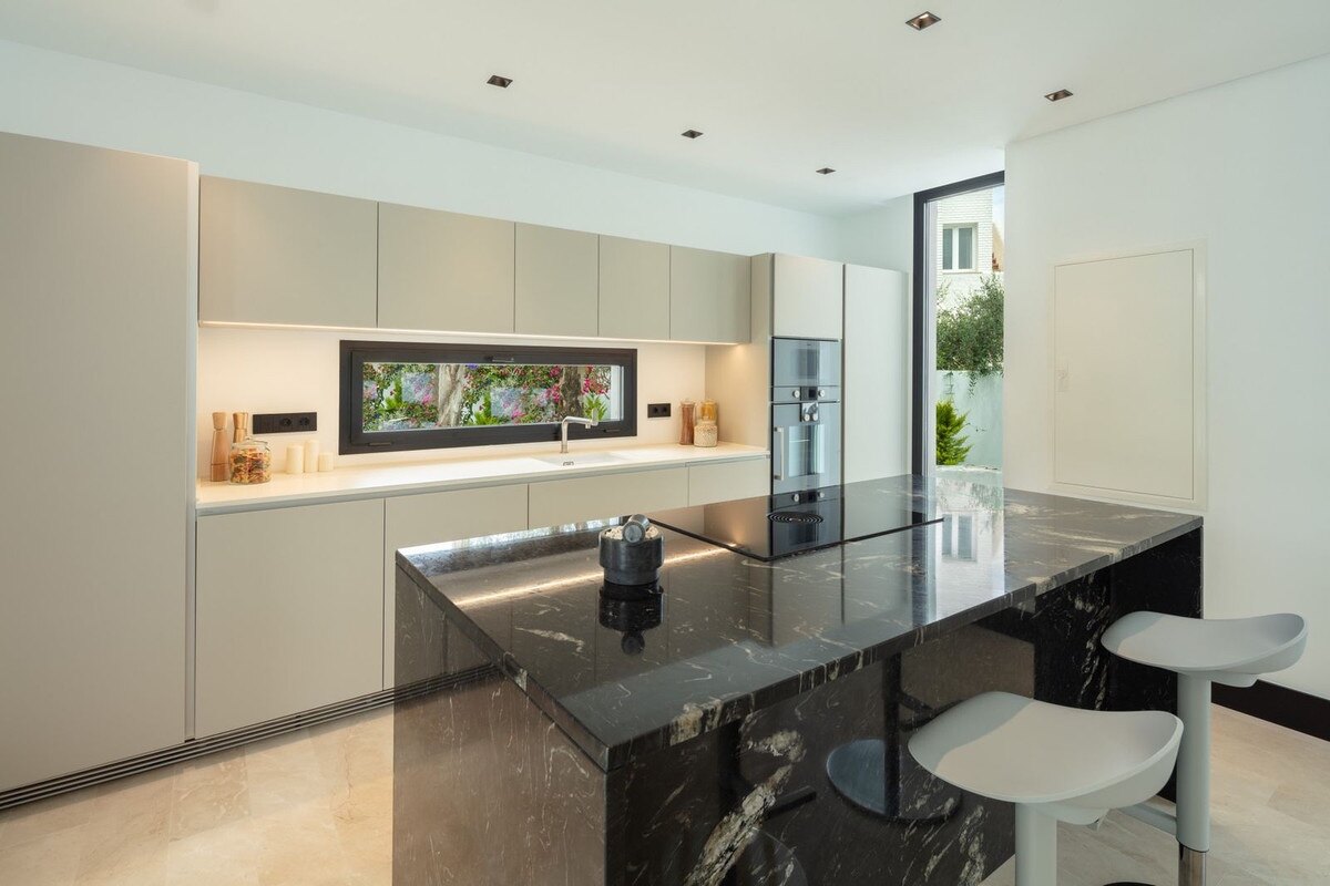 Sleek, modern and almost futuristic, this dazzling 5 bed villa on the Golden Mile is a masterpiece
