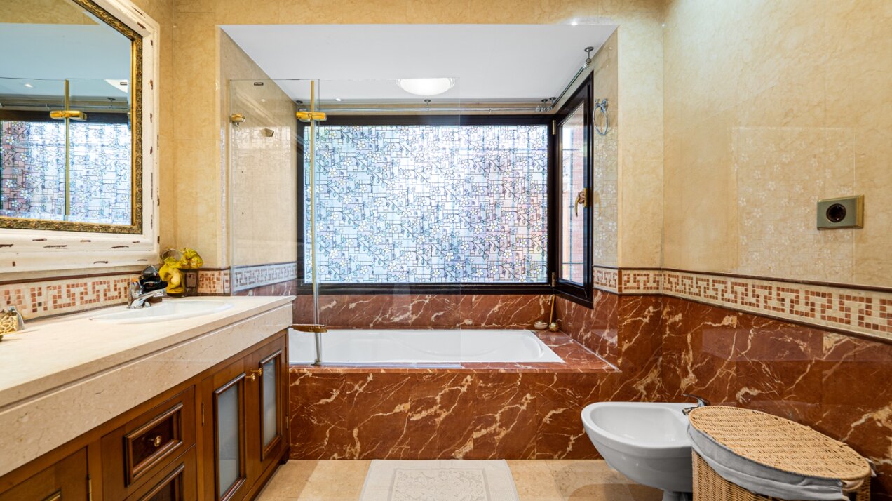 Italian Elegance Meets Mediterranean Tranquility in Marbella’s Most Coveted Enclave