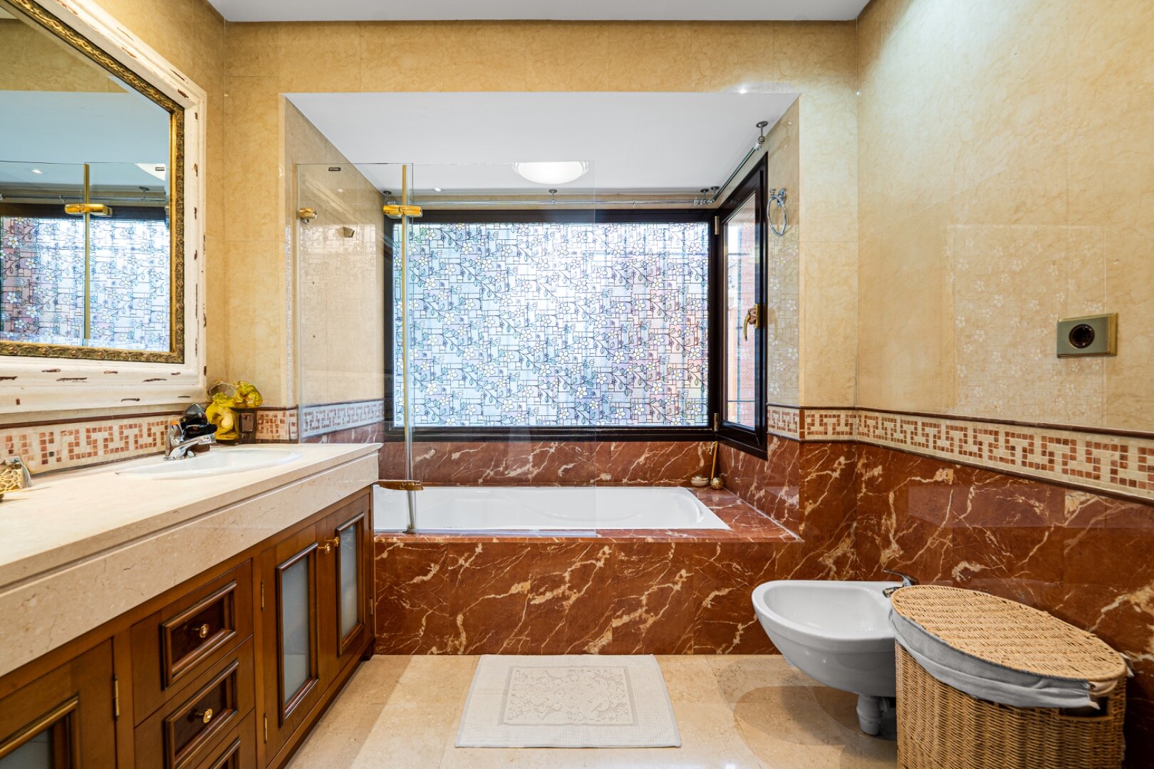 Italian Elegance Meets Mediterranean Tranquility in Marbella’s Most Coveted Enclave