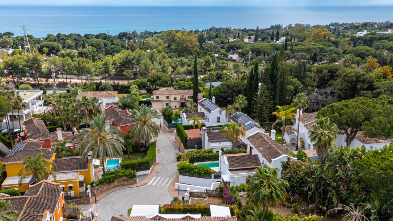 Italian Elegance Meets Mediterranean Tranquility in Marbella’s Most Coveted Enclave