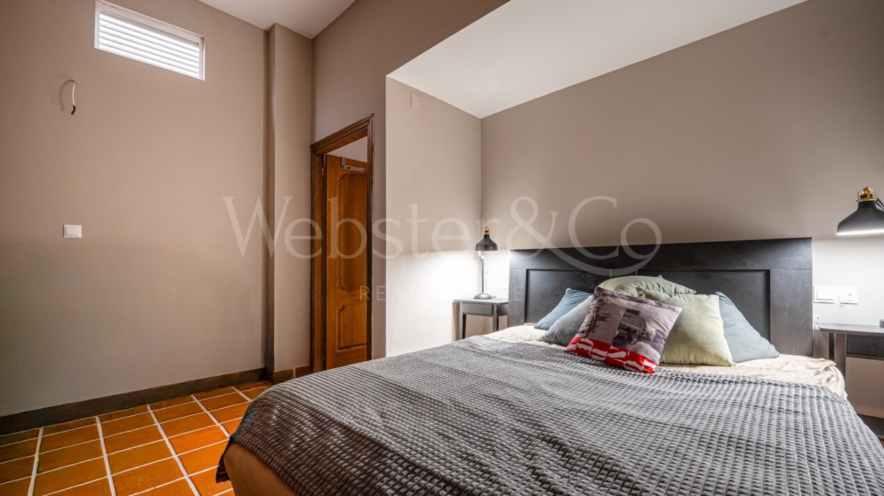 Exquisite villa redefines luxury with panoramic sea views