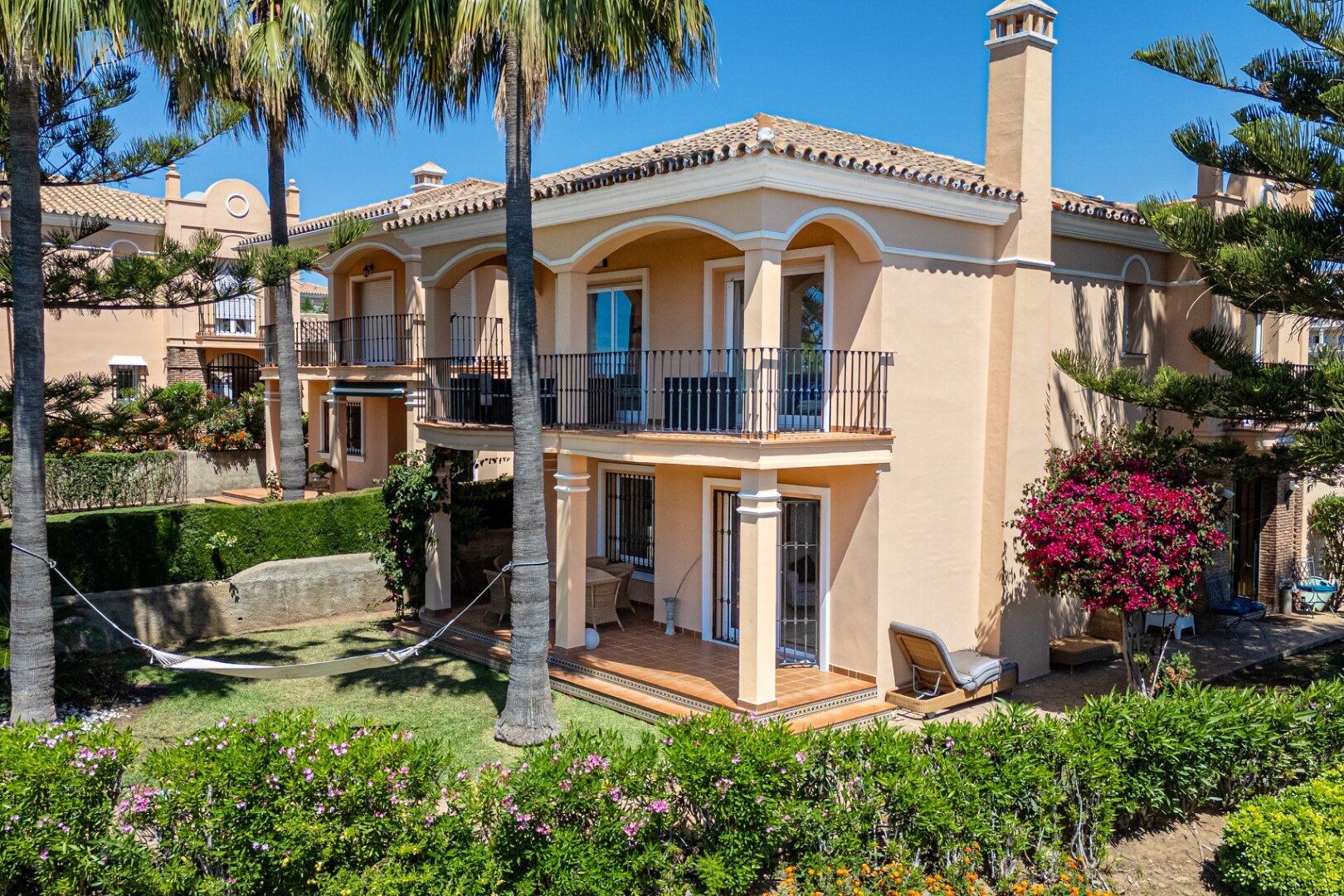 Exquisite Andalucian villa epitomises luxurious, coastal living and offers panoramic sea views